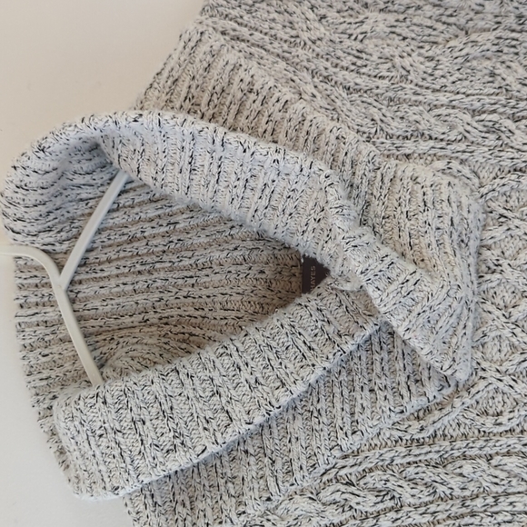 Light grey knit pullover - Picture 3 of 7